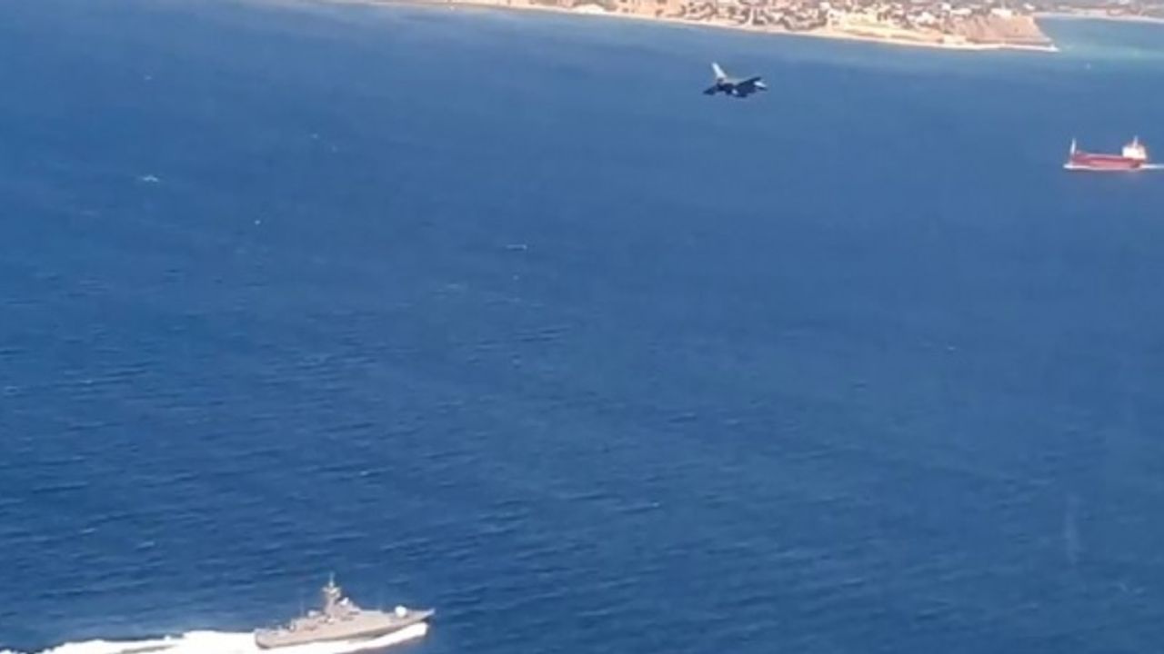 F-16 Uçakları Ege Denizi'nde eğitim gerçekleştirdi