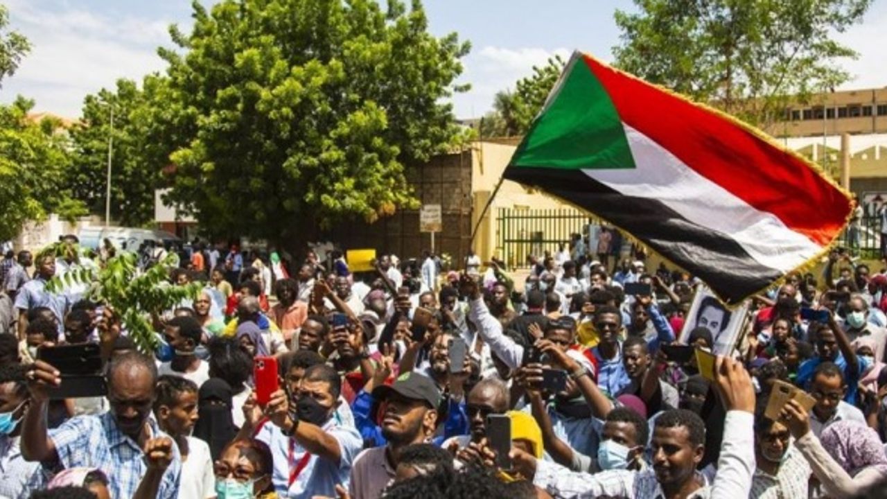 Sudan'da sivil kanat, İsrail'le normalleşmeye karşı