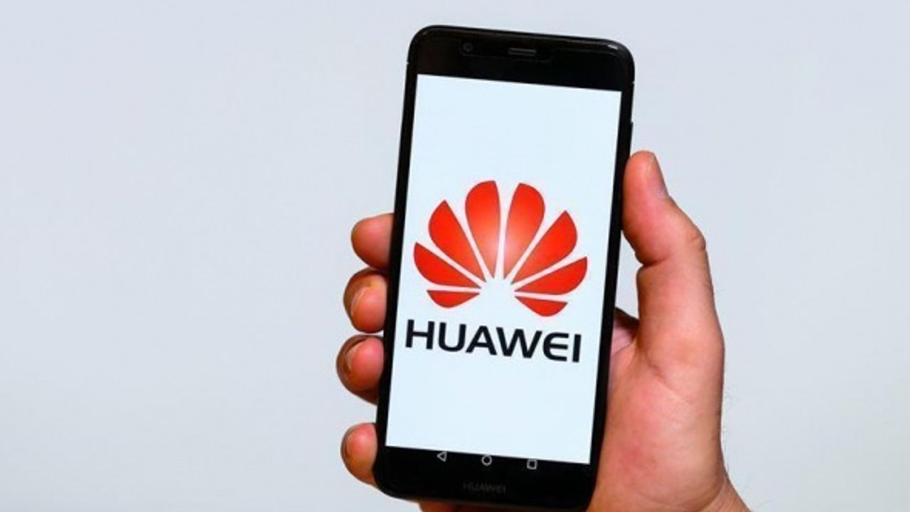 Huawei akıllı telefon üretimine son verebilir