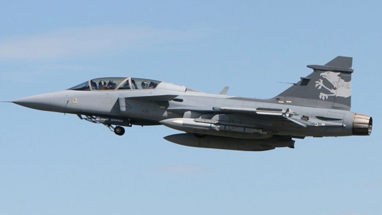 İsveç, Hırvatistan’a Gripen savaş uçaklarını teklif etti