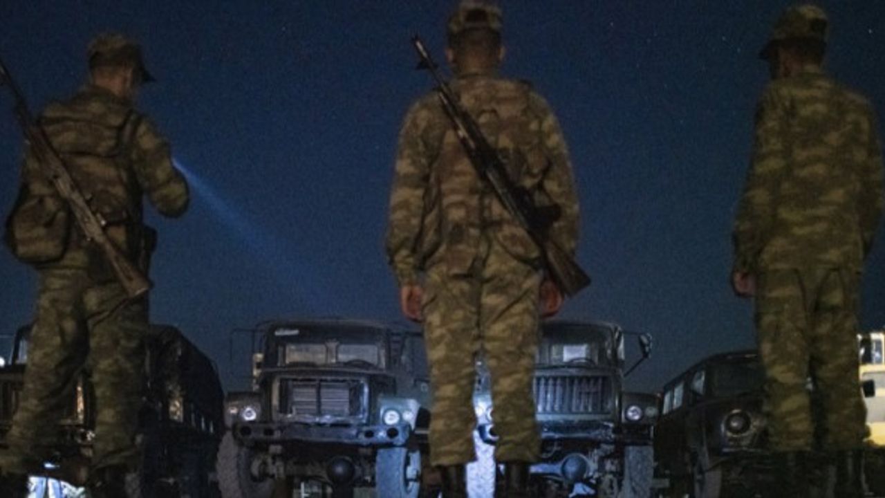 Azerbaycan: Ermenistan ordusu geri çekilmek zorunda kaldı