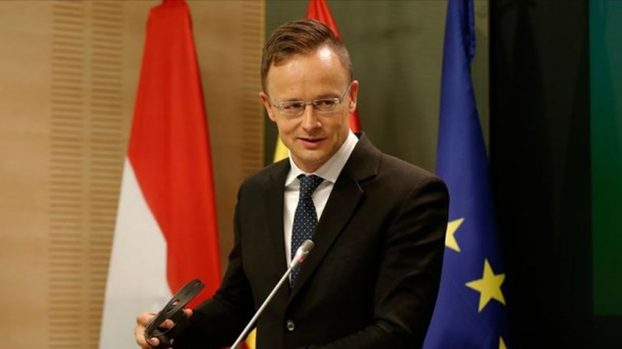 Macaristan Dışişleri Bakanı Szijjarto: Avrupa'nın güvenliği Türkiye'nin elinde