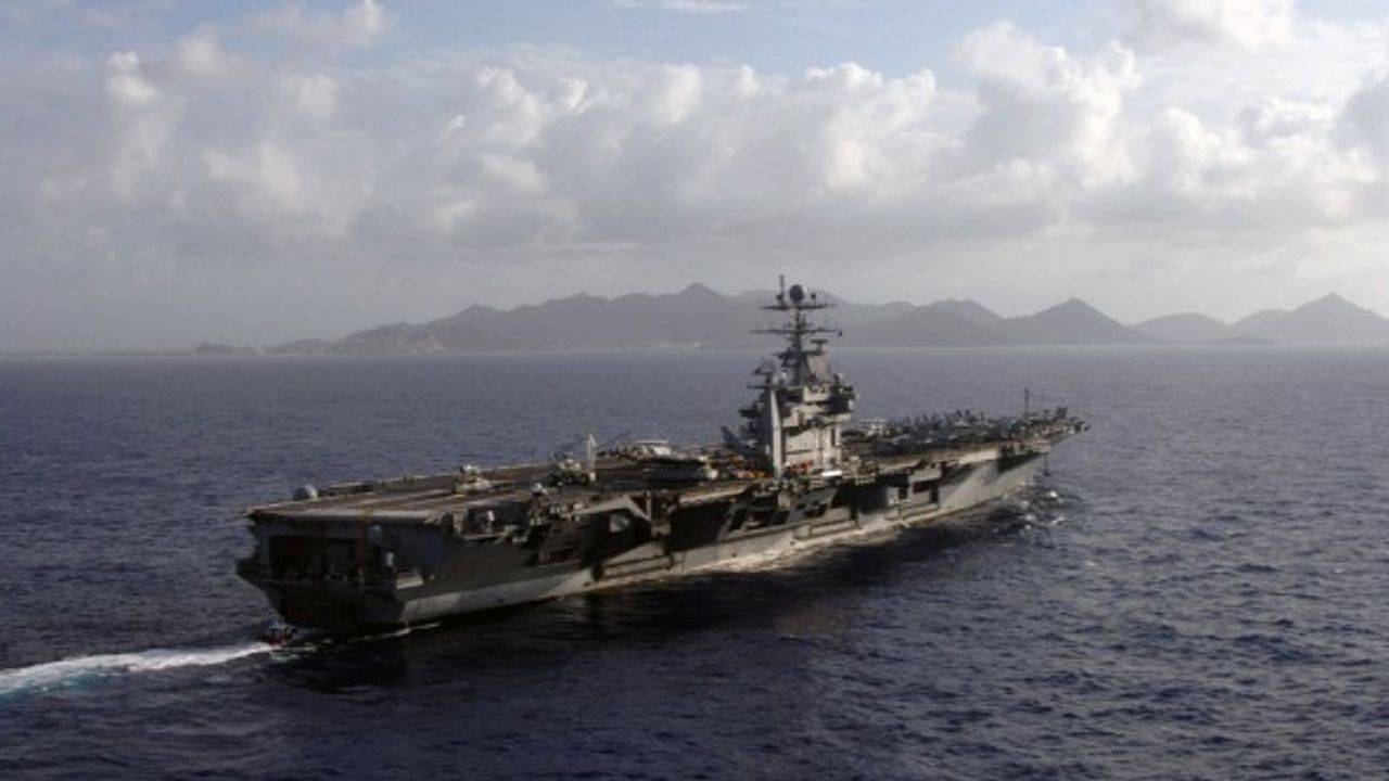 ABD Deniz Kuvvetleri Körfez'deki askeri gücünü artırıyor