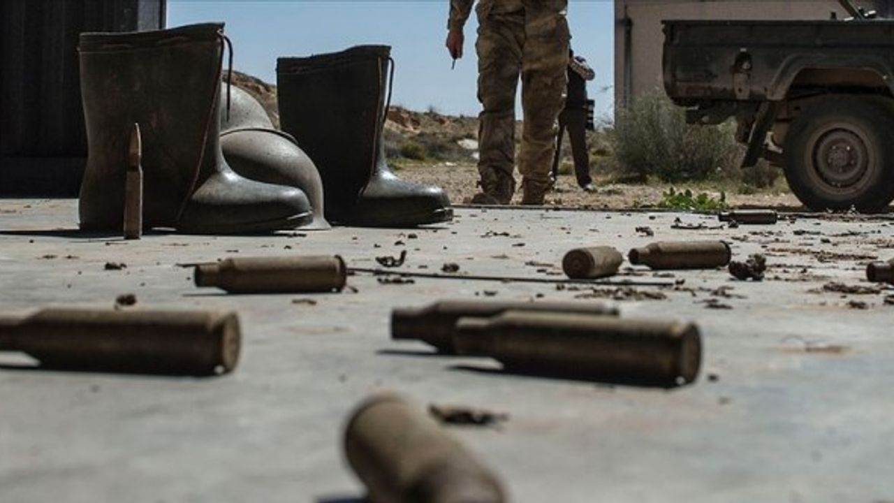 Hafter güçleri Sirte ile Cufra bölgesine silah ve paralı asker sevkiyatı yapıyor