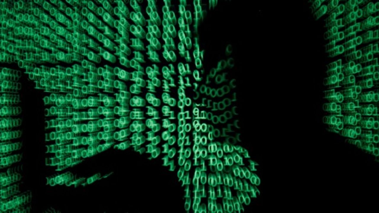 İstihbaratçı senatörden “ABD’ye siber saldırı” açıklaması