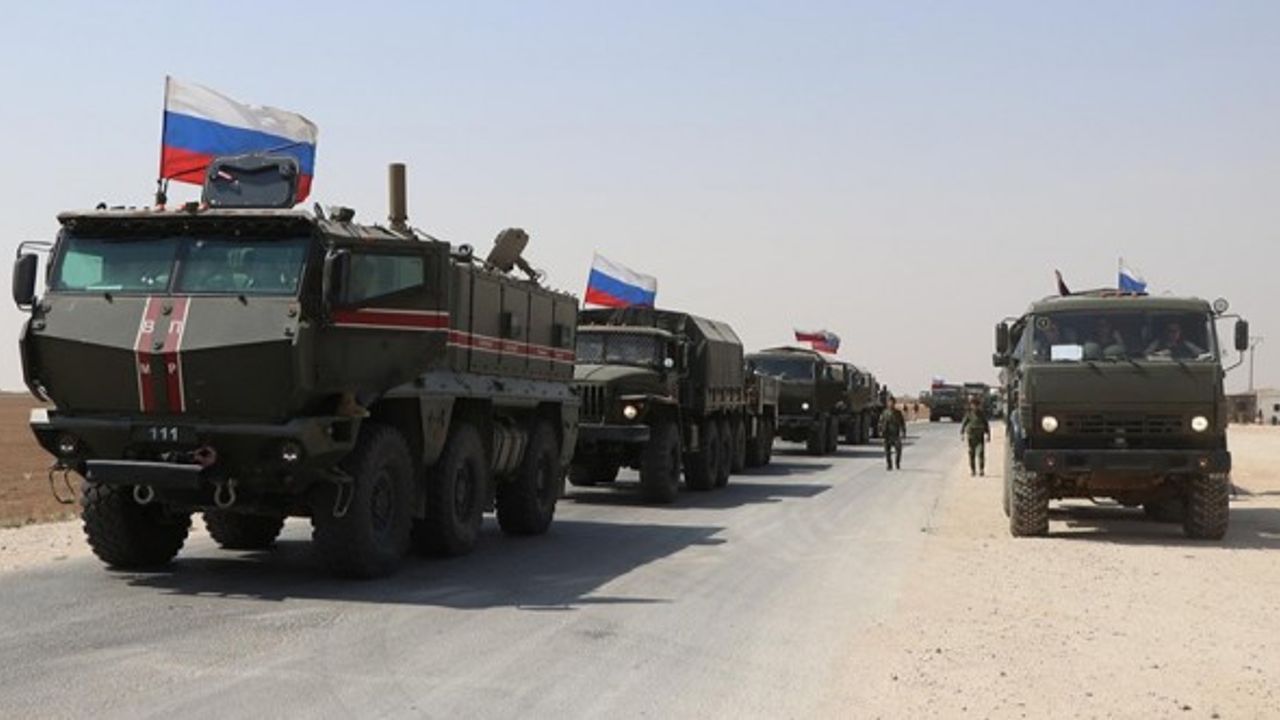 Rusya Suriye'nin kuzeydoğusuna askeri yığınak yapıyor