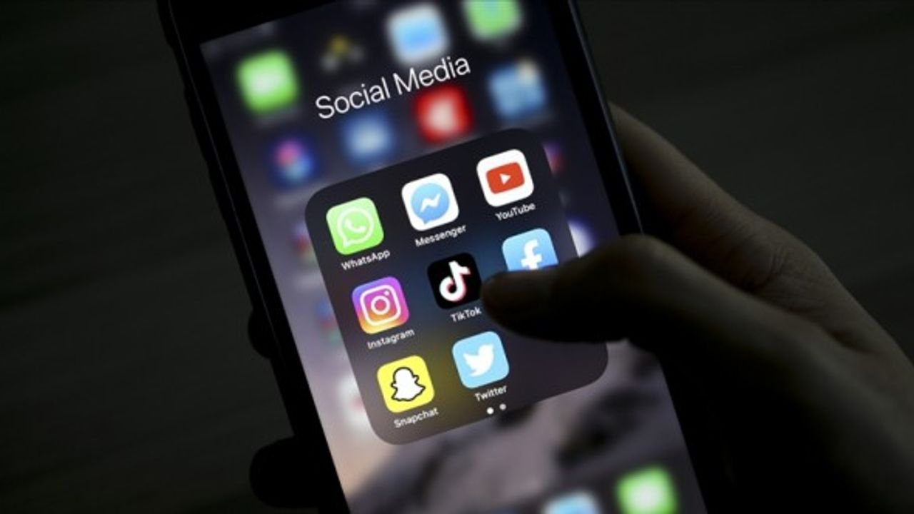 Sosyal medya hesaplarının 'dijital miras' olarak kabul edilmesi isteniyor
