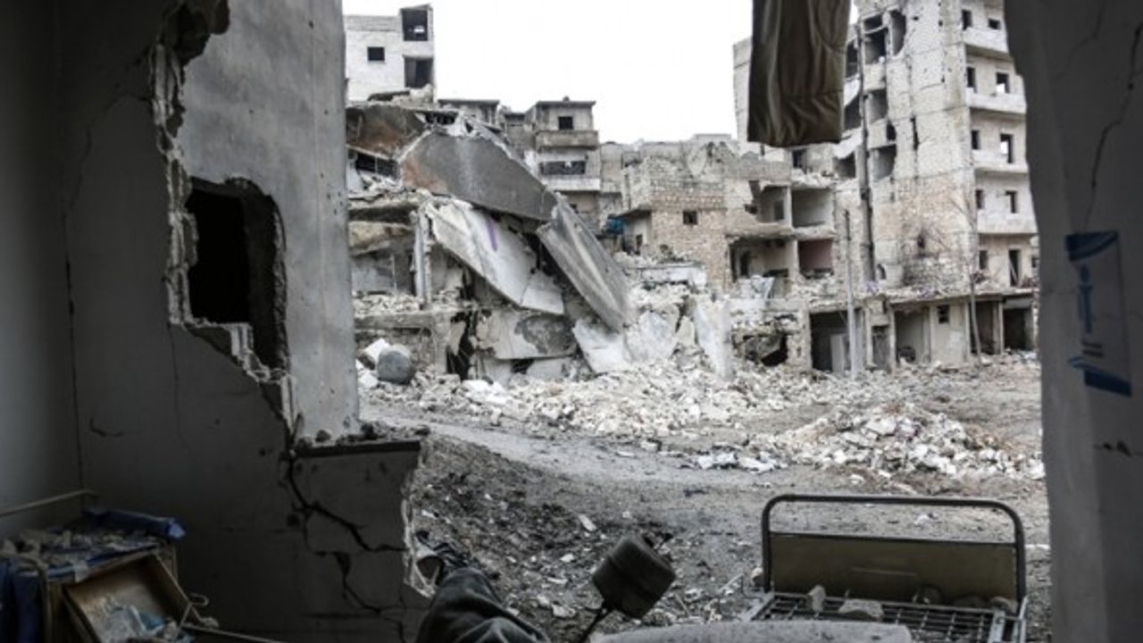 Esed rejiminin İdlib'e saldırılarında 2 sivil öldü