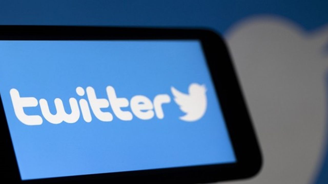 Facebook'un Türkiye'de temsilcilik açma kararı sonrası gözler Twitter'a çevrildi