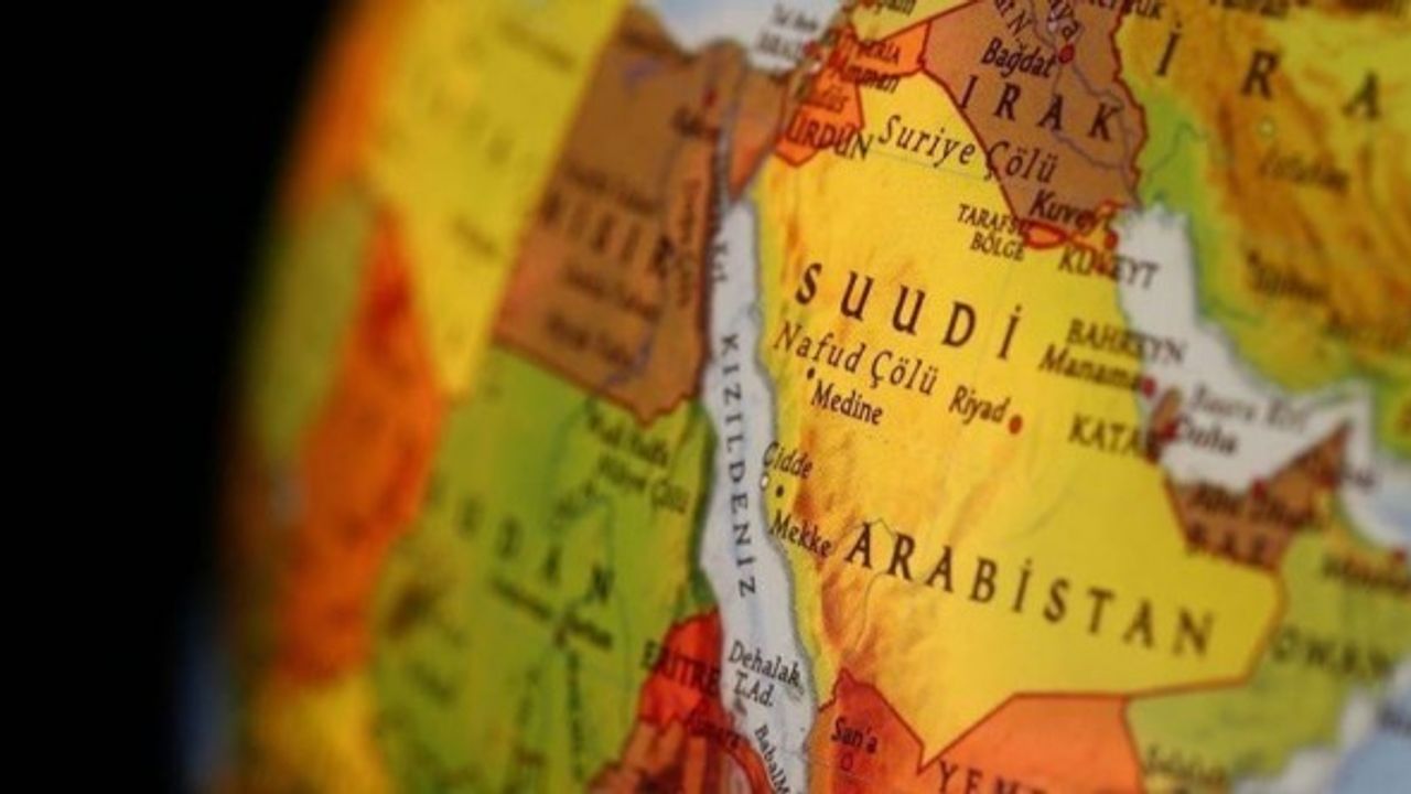 KİK Liderler Zirvesi 5 Ocak'ta Suudi Arabistan düzenlenecek