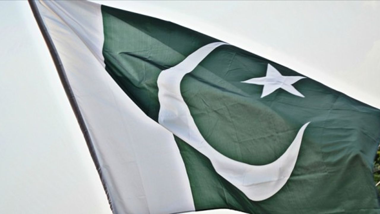 Pakistan, iki ülkenin sınırlarının açılmasını memnuniyetle karşıladı