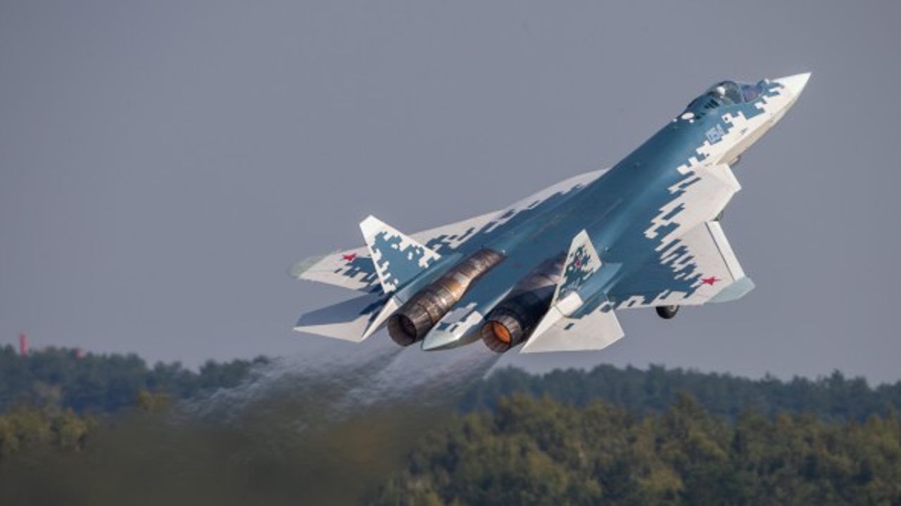 Rus Su-57, hipersonik füze modellemeleriyle test edildi