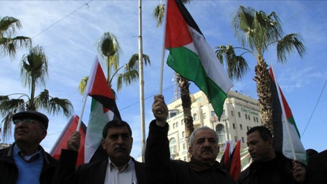 Filistin ulusal diyalog görüşmeleri 8 Şubat'ta Kahire'de başlıyor