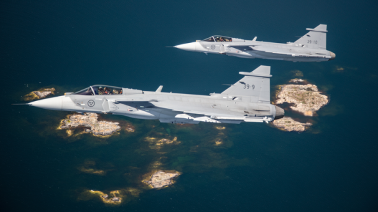 İsveç, Gripen savaş uçağı için Finlandiya ile anlaşmak istiyor