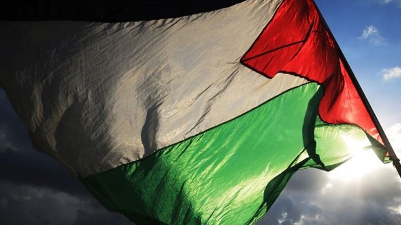 Filistin UCM Başsavcısının kararını memnuniyetle karşıladı