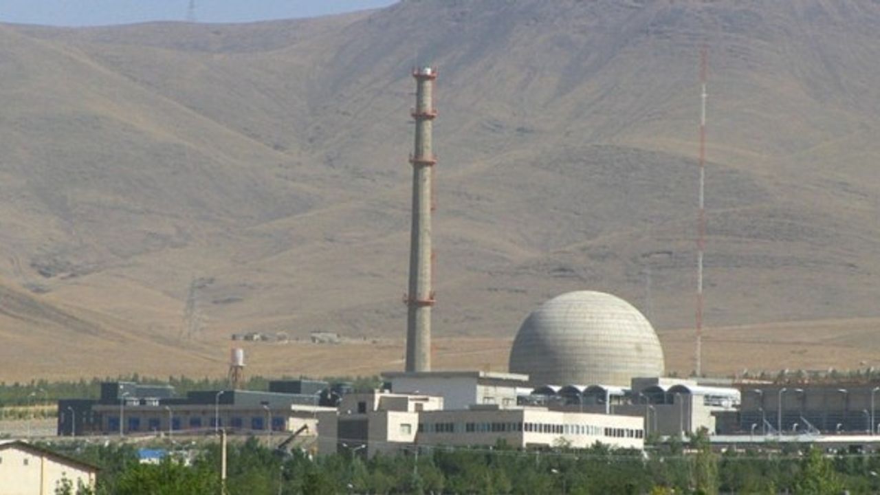 İran, Arak nükleer reaktörüne soğuk test uygulayacak
