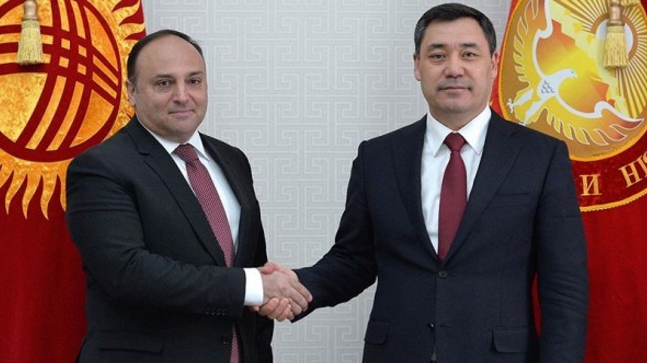 Kırgızistan Cumhurbaşkanı, Türkiye'nin Bişkek Büyükelçisi Fırat'ı kabul etti