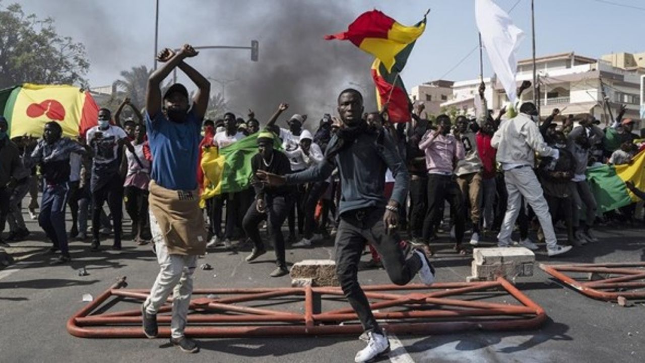 Senegal'de muhalefetin düzenleyeceği eylem ertelendi
