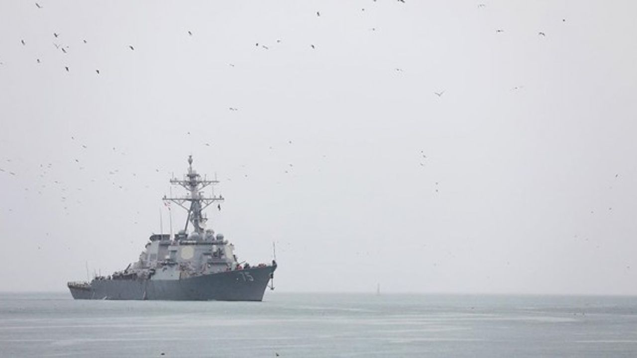 ABD, Karadeniz'e gidecek savaş gemilerinin Boğazlardan geçişini iptal etti