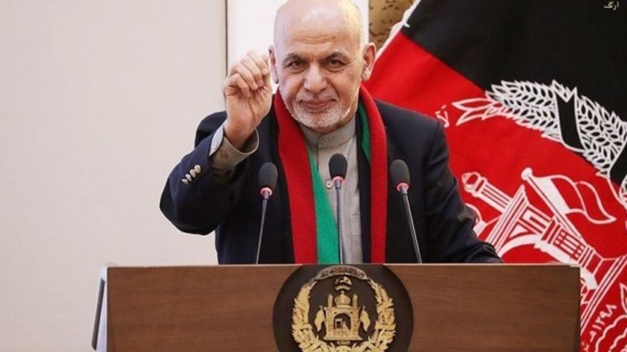 Afganistan Cumhurbaşkanı, barış süreci için geçiş hükümeti kurulmasını önerdi