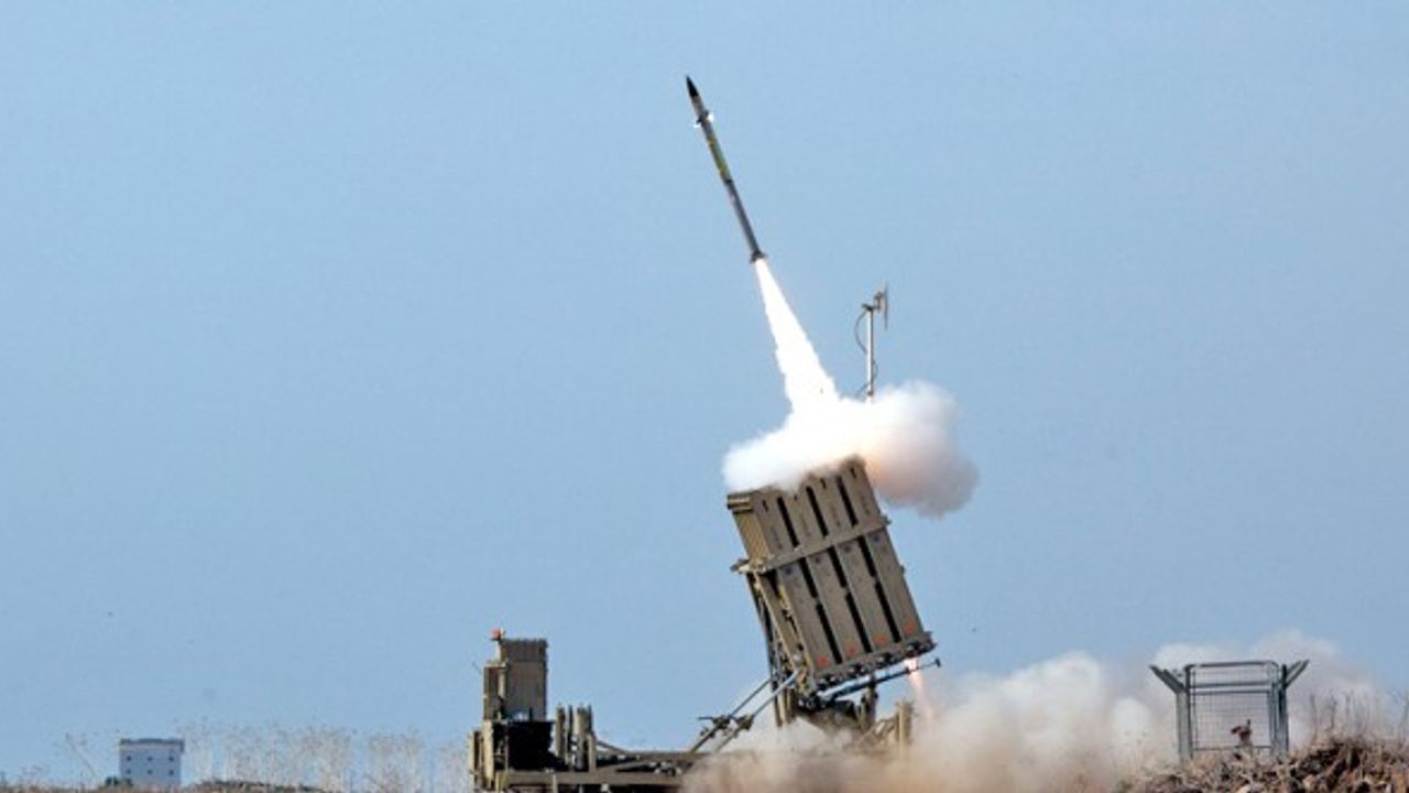 İsrail'in hava savunma sistemleri yetersiz mi kaldı?