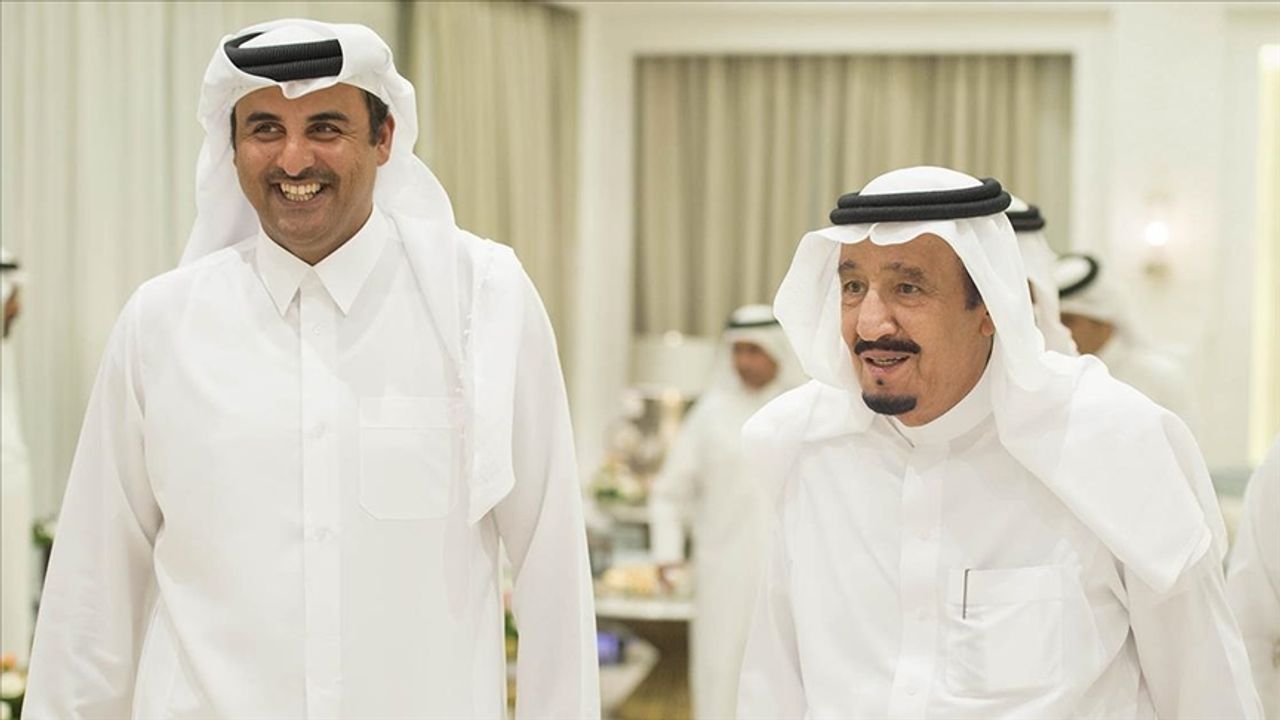 Katar Emiri, Körfez uzlaşısı sonrası ilk kez Suudi Arabistan Kralı'nı telefonla aradı