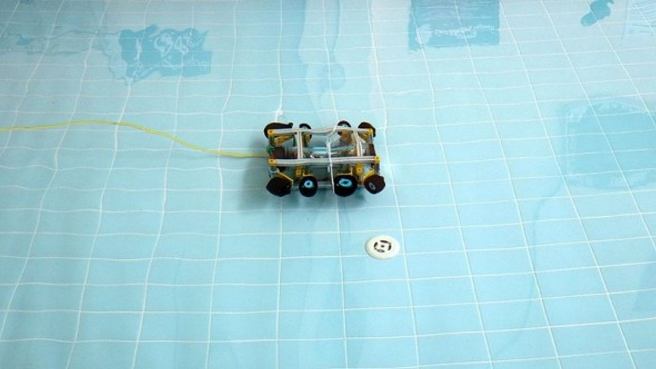 Manisa'lı öğrenciler TEKNOFEST 2021 için insansız su altı robotu geliştirdi