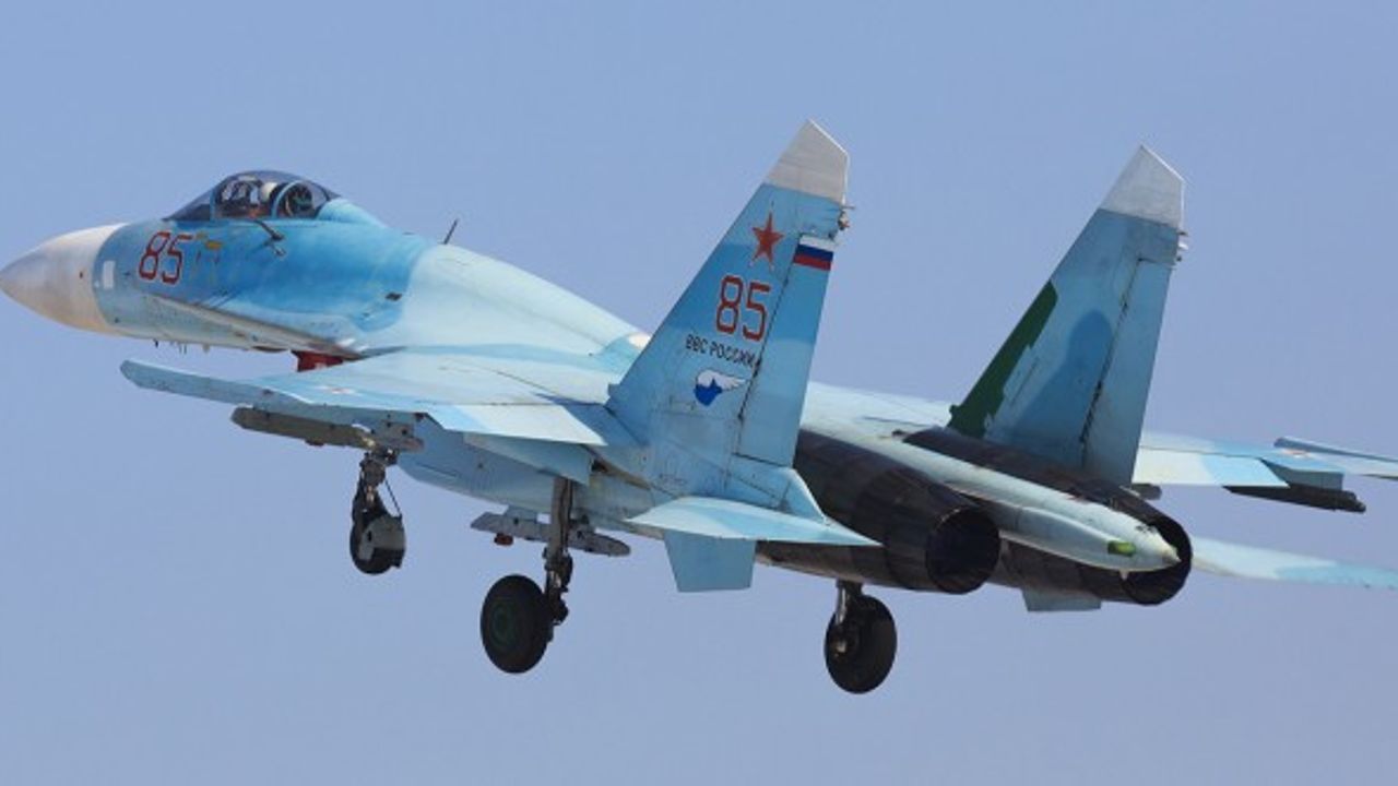 Rusya, Karadeniz'e 50 savaş uçağı yolladı
