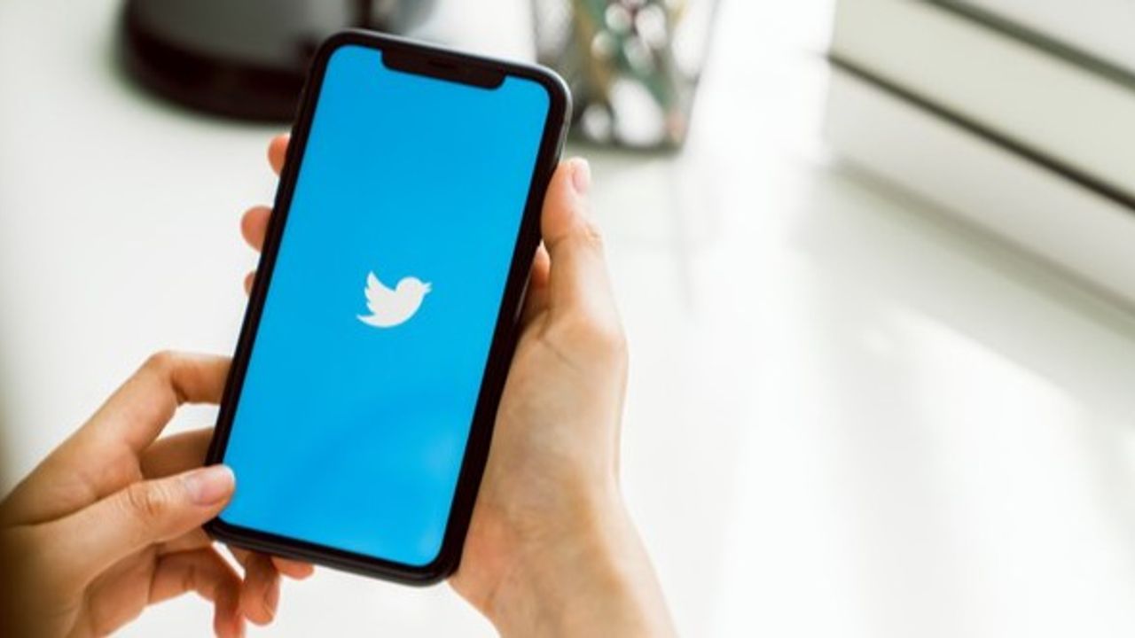 Rusya, Twitter'a yönelik kısıtlama kararını erteledi
