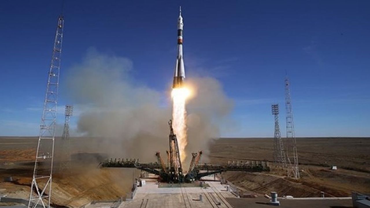 Soyuz MS-18 uzay aracı fırlatıldı