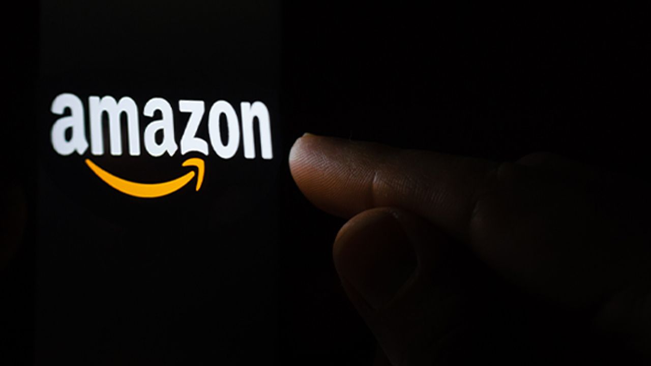 Amazon satıcıları ürünleri için sahte değerlendirmeler satın alıyor