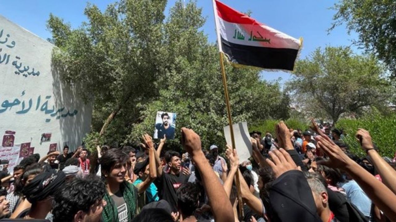 Bağdat’ta sivil aktivistlere yönelik suikastlar protesto edildi