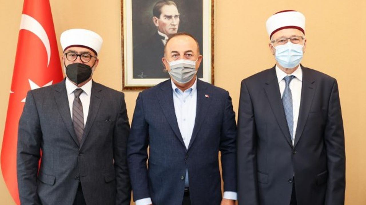 Dışişleri Bakanı, Batı Trakya'daki Türk azınlık müftüleriyle bir araya geldi