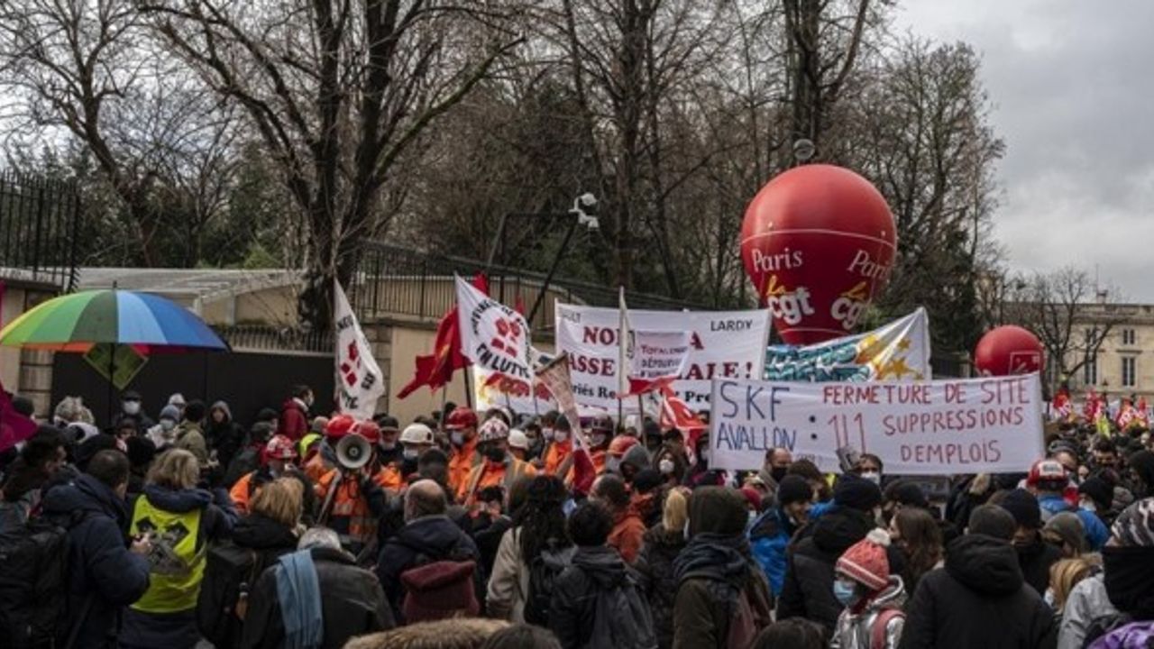 Fransa'daki 1 Mayıs gösterilerinde 39 kişi gözaltına alındı