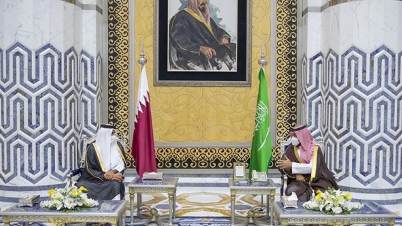 Katar Emiri Şeyh Temim bin Hamed Al Sani, Suudi Arabistan'ı ziyaret etti