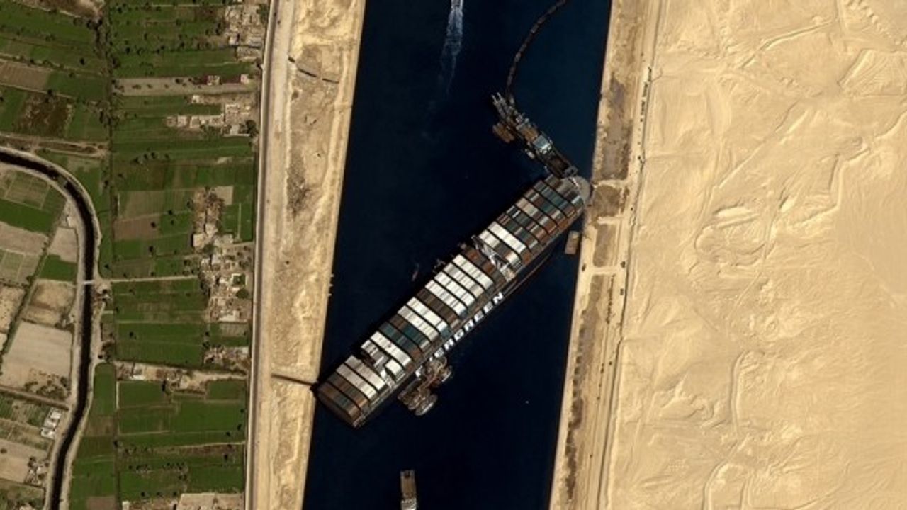 Mısır mahkemesinin Ever Given gemisi kararı