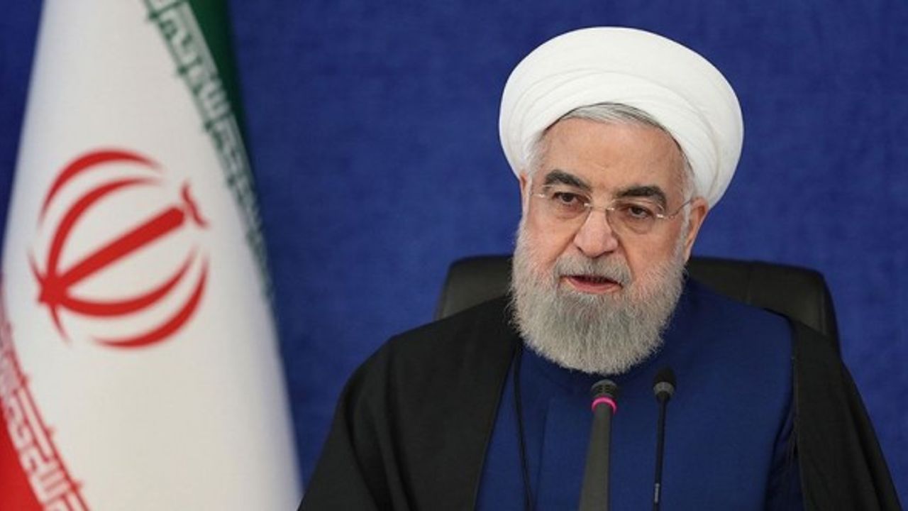 Ruhani'den yaptırımlara karşı "birlik olma" çağrısı