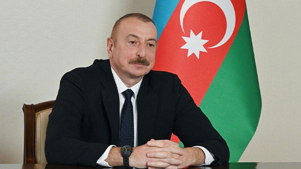 Aliyev: Ermenistan sınırları belirlemek için bizimle çalışmalıdır