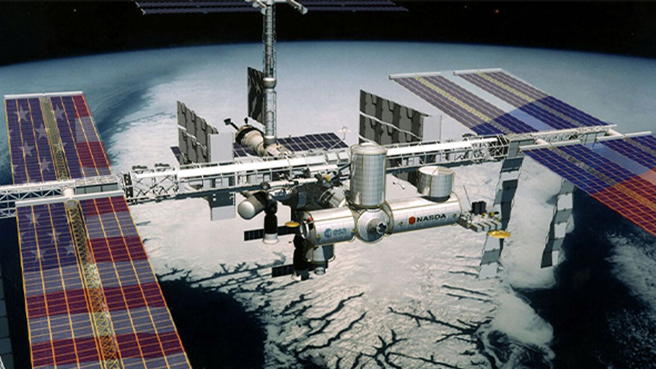 NASA: Rusya'nın ISS'ten ayrılması "uzay yarışı"nı başlatabilir