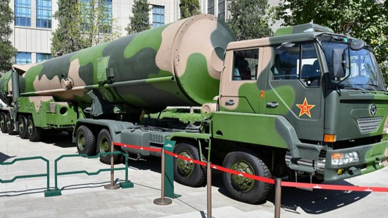Çin, balistik füzeler için fırlatma tesisi inşa ediyor