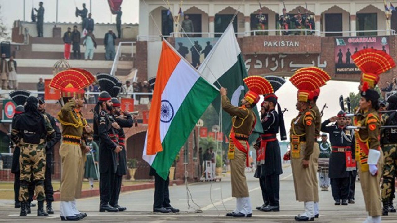 Pakistan: Hindistan ile artık temas yok