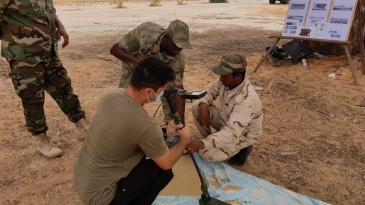 TSK'dan Libya ordusuna temel askerlik eğitimi