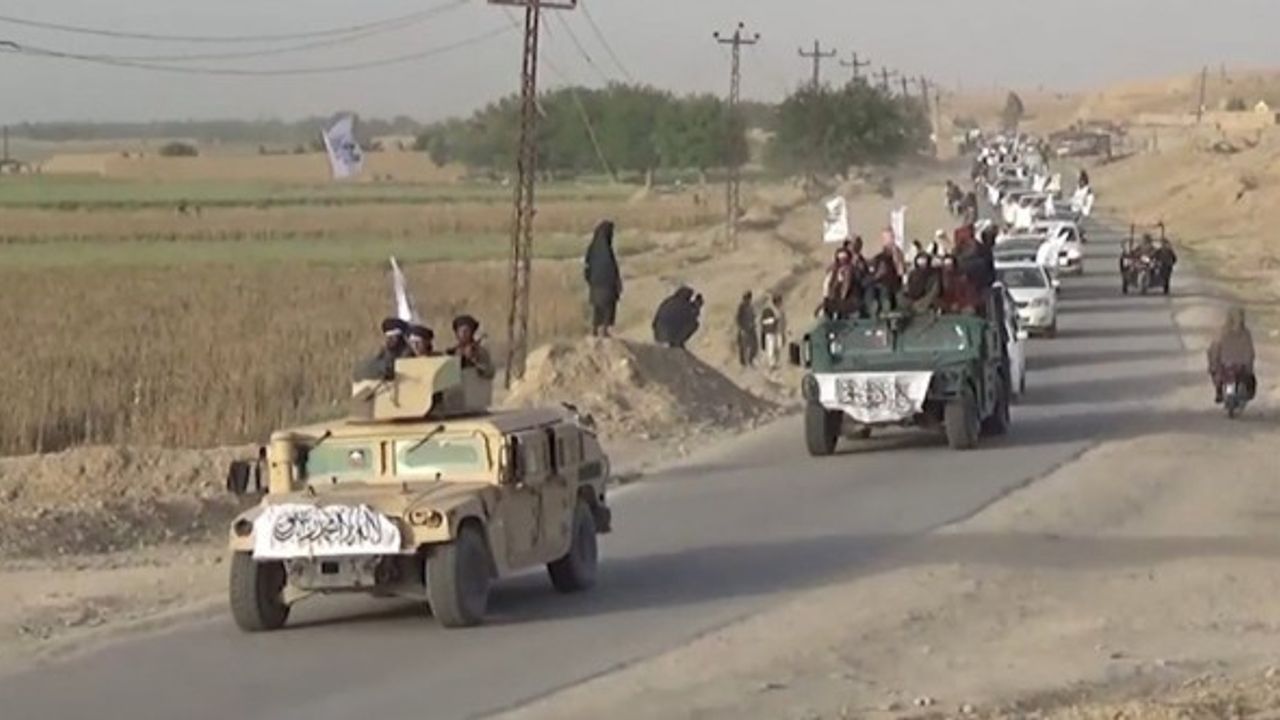 Taliban iktidara yürüyor