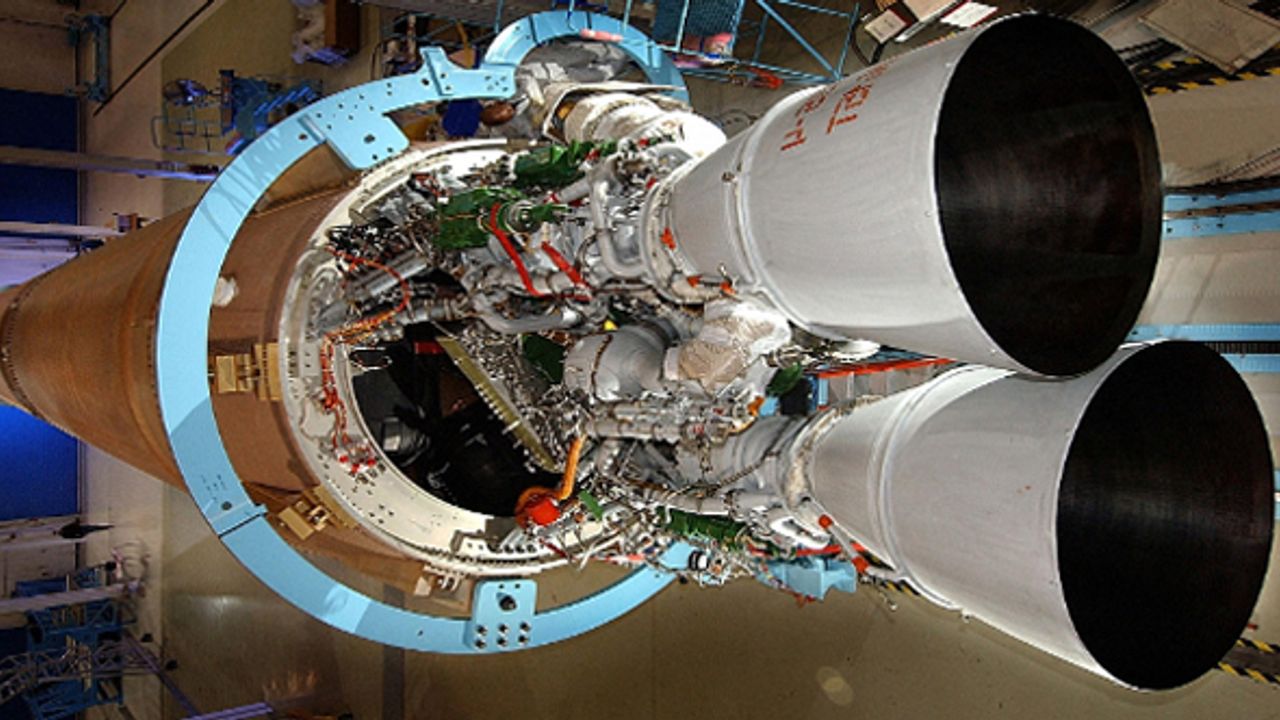 Rusya, ABD’ye RD-180 roket motoru göndermeye hazır