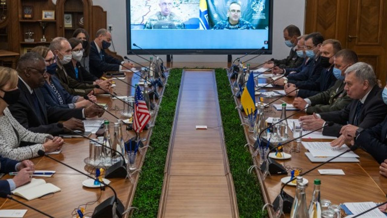 ABD Savunma Bakanı'ndan NATO toplantısı öncesi kritik ziyaretler