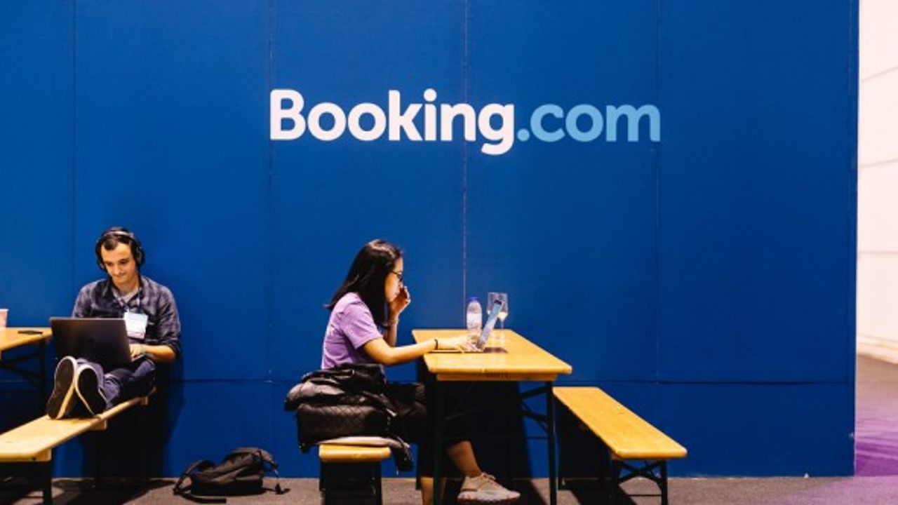 Fransa'dan Booking.com'a 1,2 milyon euro ceza