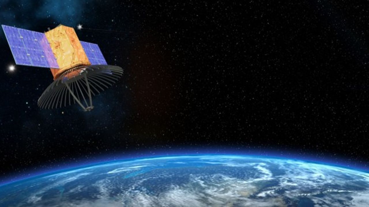 İsrail yeni mini uydusunu tanıttı