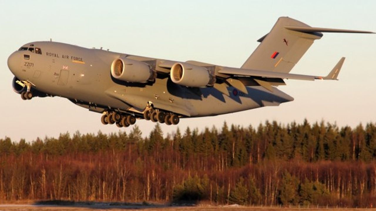 İngiliz ordusunun lojistiği Boeing Defense’e verildi