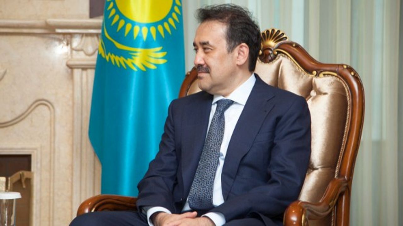 Kazakistan'ın en kritik isimlerinden biri gözaltında