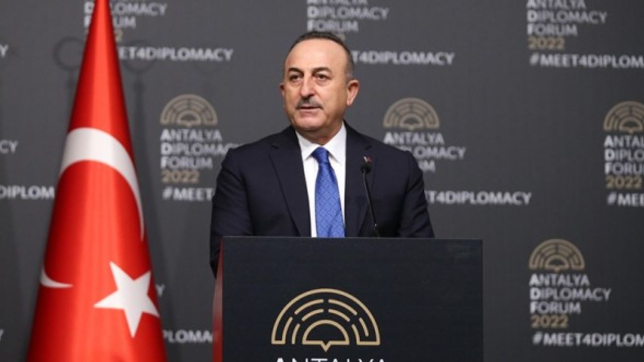 Dışişleri Bakanı Çavuşoğlu: İnsani koridorlar açık tutulmalı